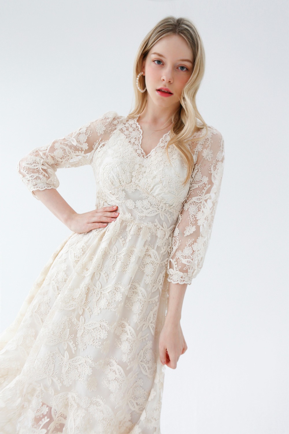 Blooming floral lace dress (Ivory)