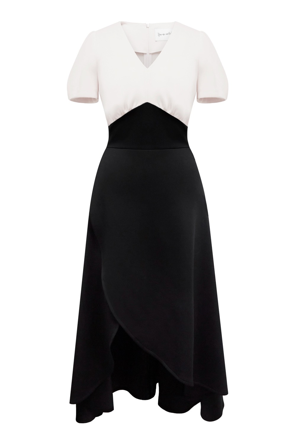 Petal v neck long dress (White black)